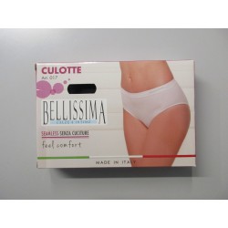 Bellissima culotte sgambata